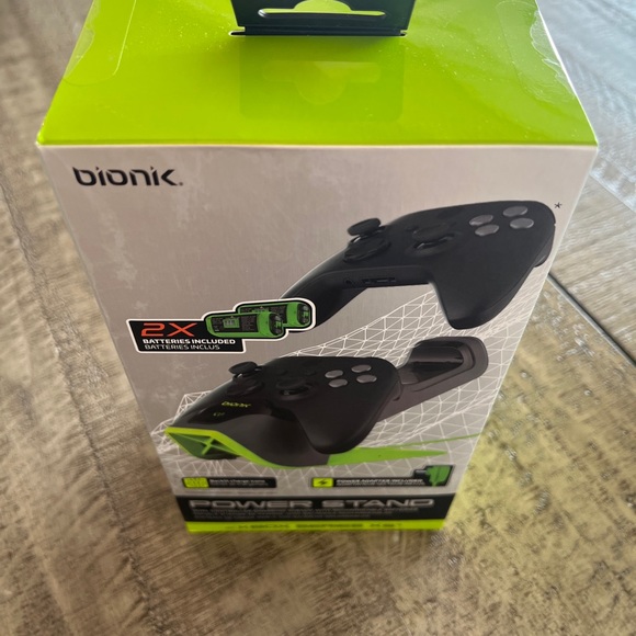 Bionik Power Stand Xbox Series XS - Picture 3 of 3